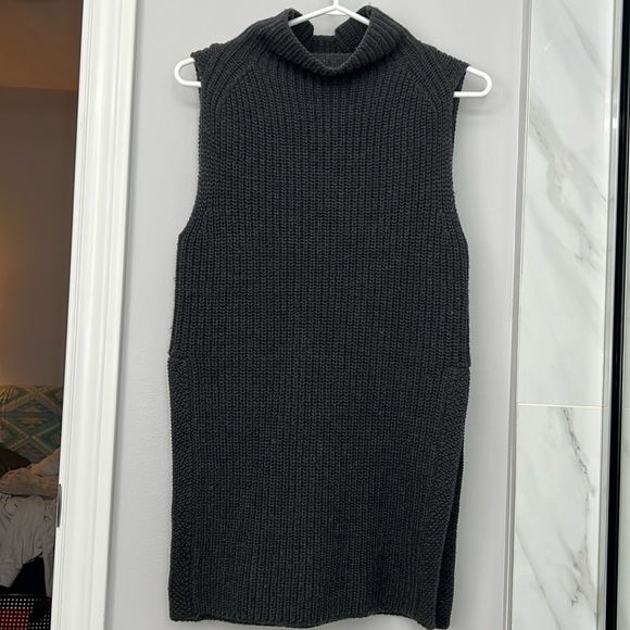 Wilfred Aritzia Durandal Sweater - Picture 2 of 5